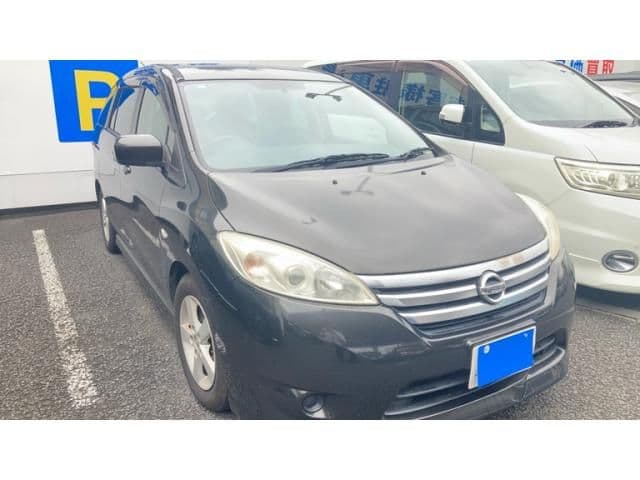 NISSAN