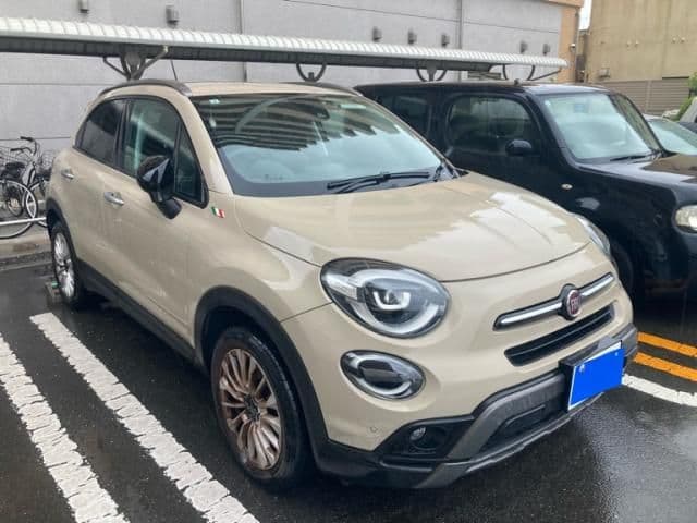 Car image 1