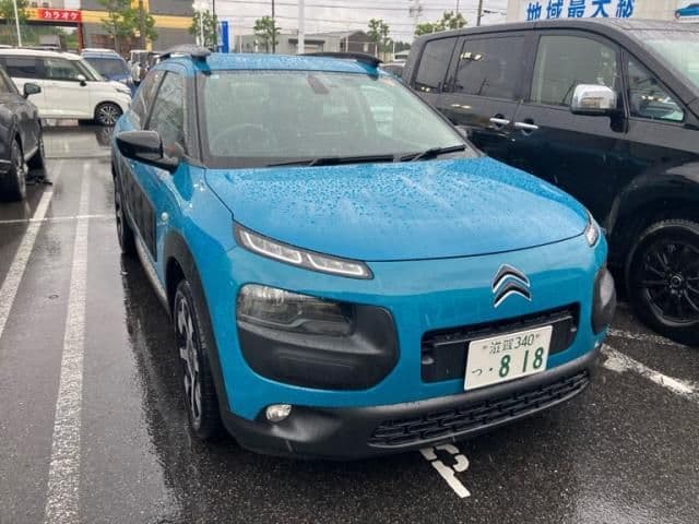 Car image 1