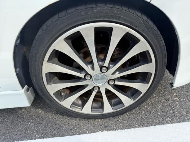 Car thumbnail 3