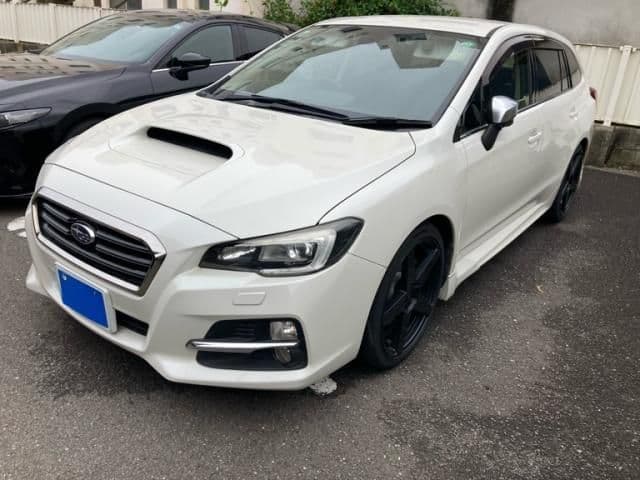 Car image 1