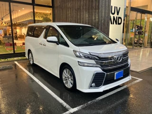 Car image 1