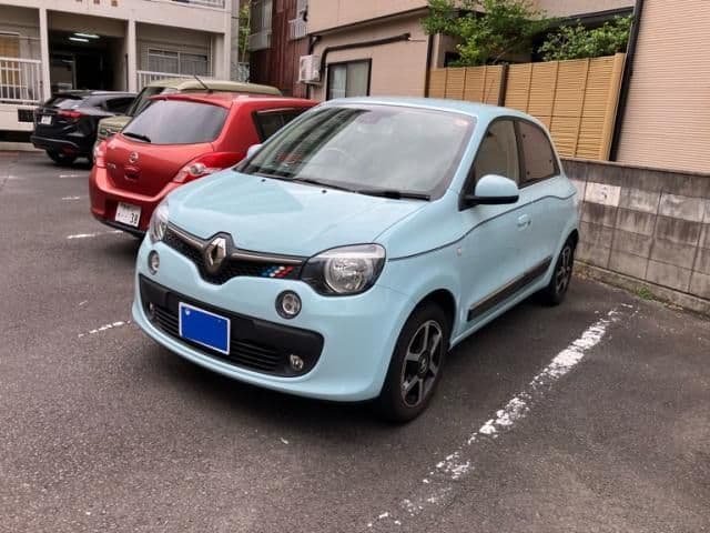 Car image 1