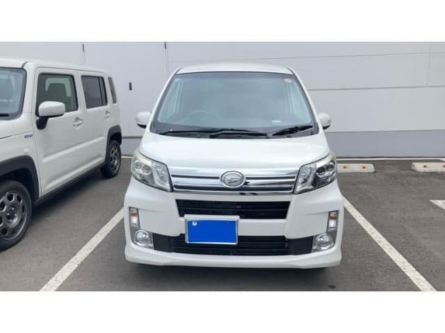 Car thumbnail 2