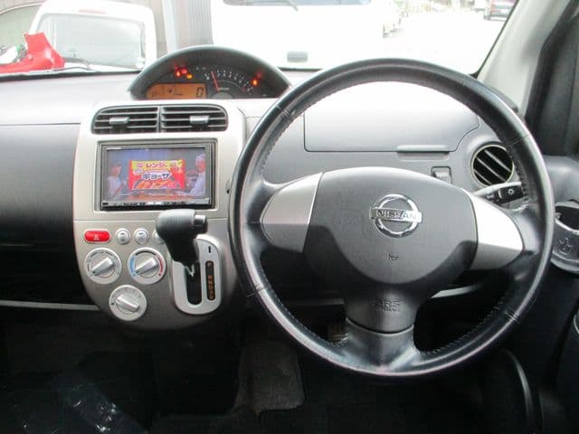 Car thumbnail 4