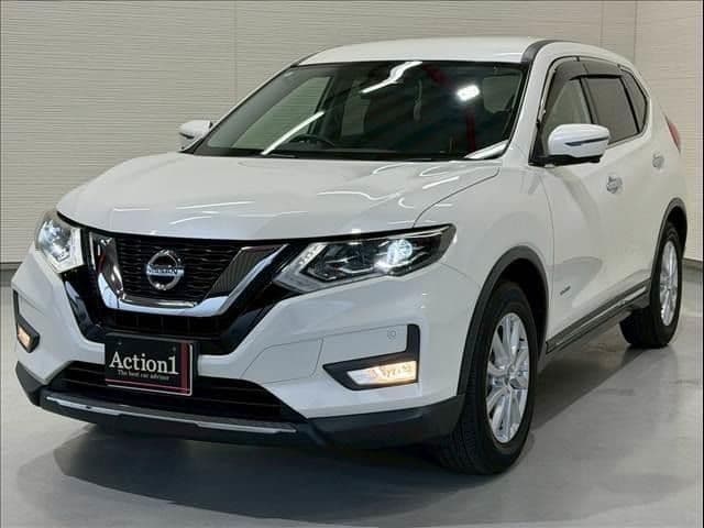 NISSAN
