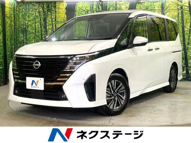NISSAN