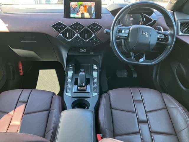 Car thumbnail 3