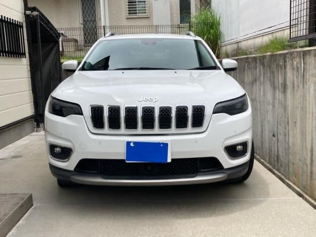 Car thumbnail 3