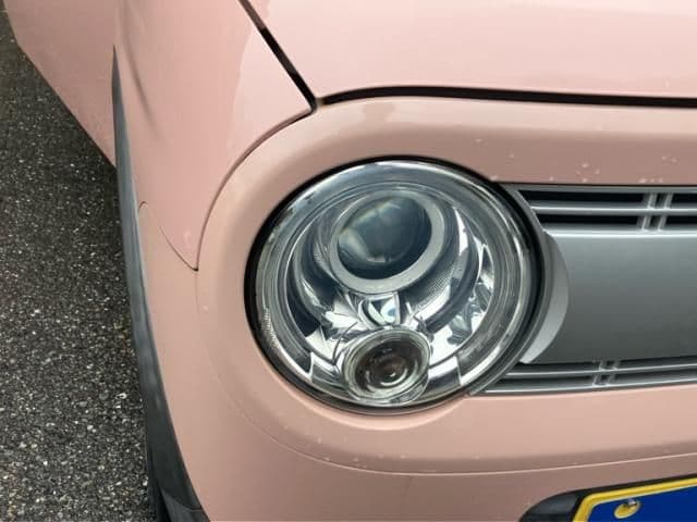 Car thumbnail 3