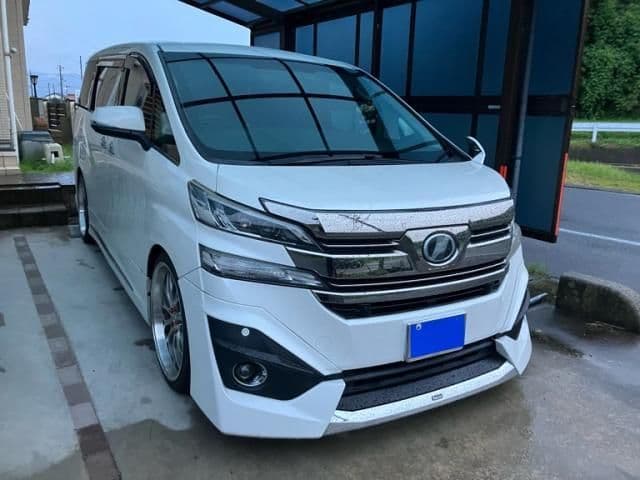 Car image 1