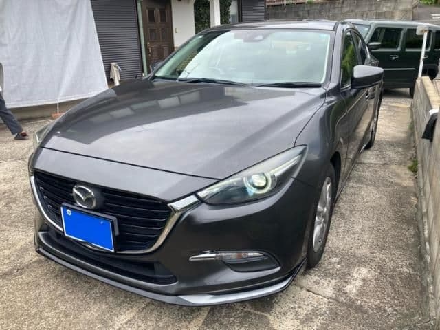 Car image 1