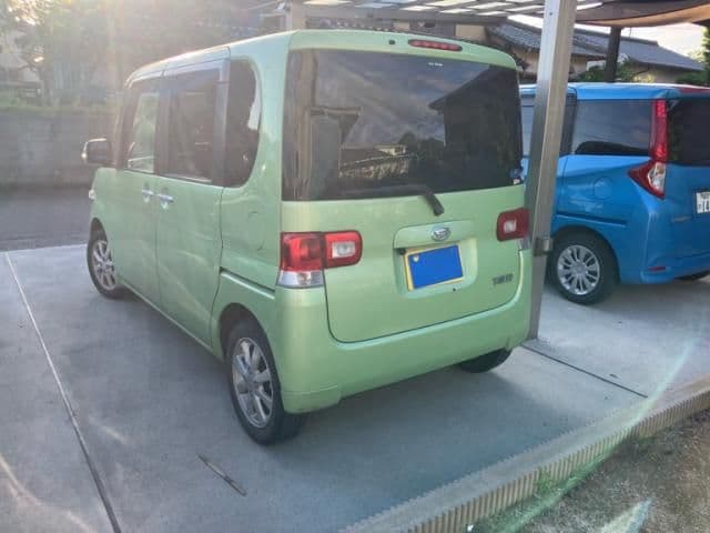 Car thumbnail 3