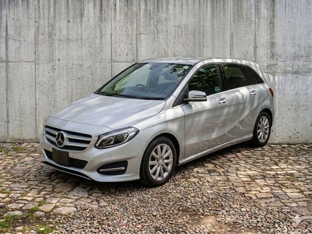 Car thumbnail 2