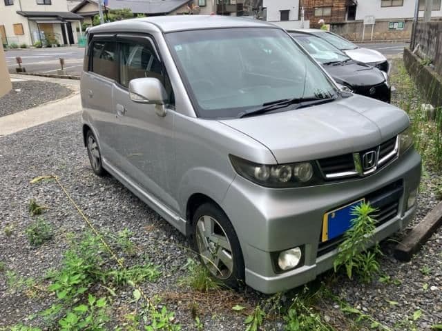 Car thumbnail 2