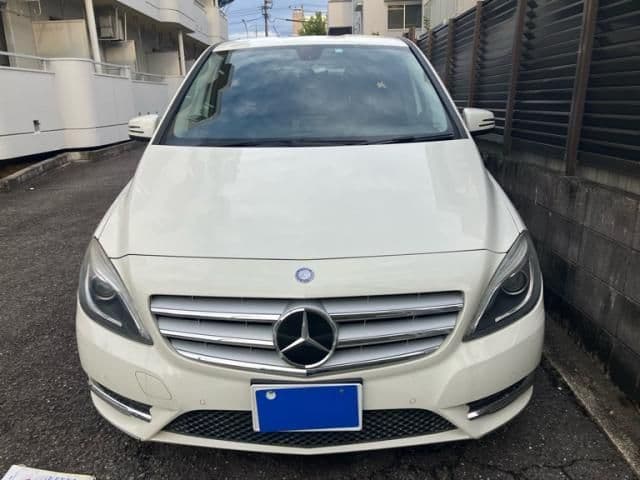 MERCEDES BENZ