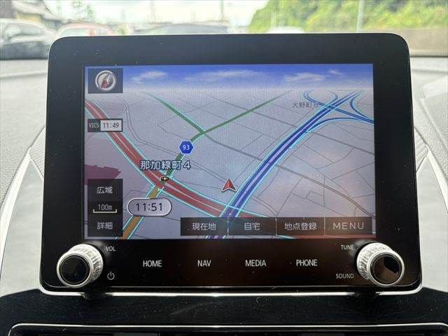 Car thumbnail 4