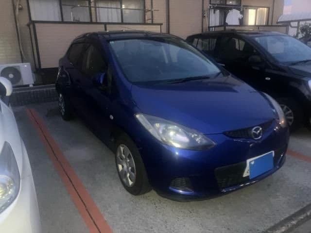 Car image 1