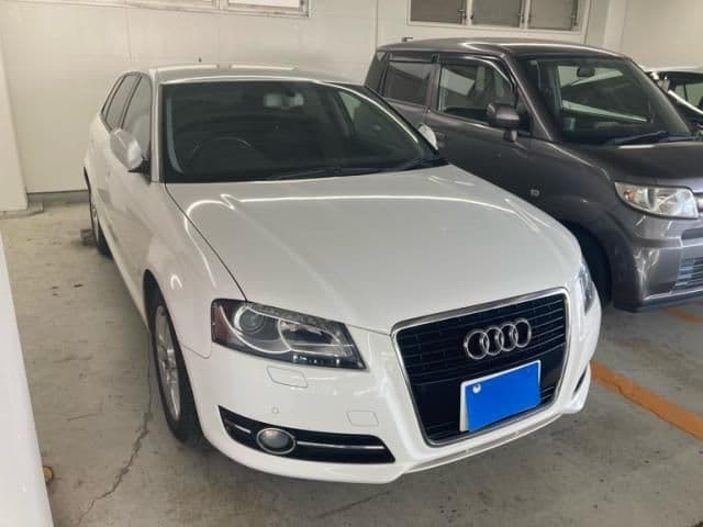 AUDI