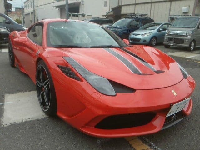 Car image 1