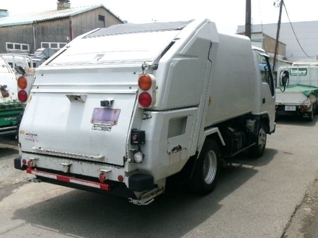 Car thumbnail 4