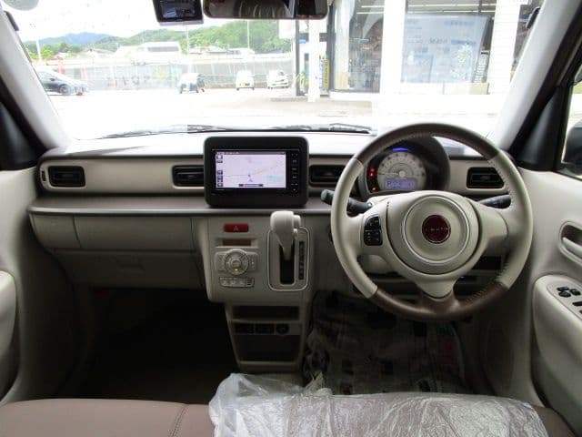 Car thumbnail 4