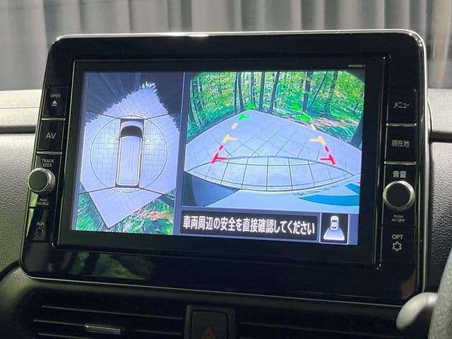 Car thumbnail 4