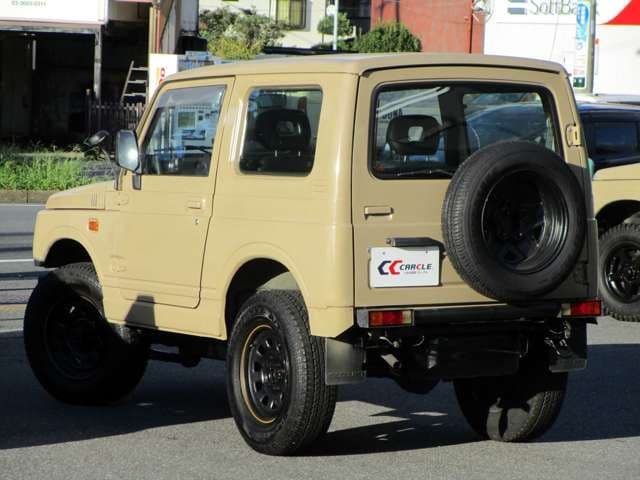 Car thumbnail 3