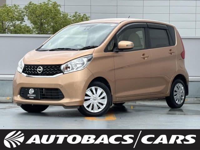 NISSAN