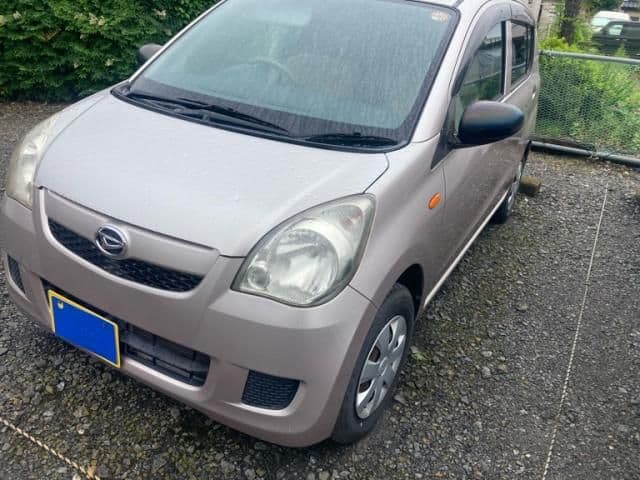 Car thumbnail 4