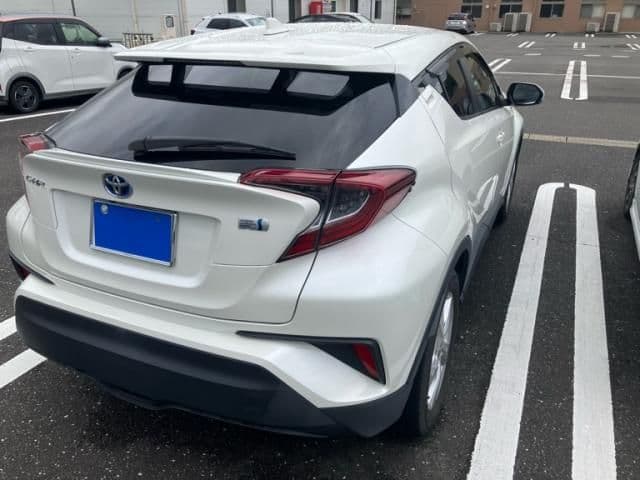 Car thumbnail 3