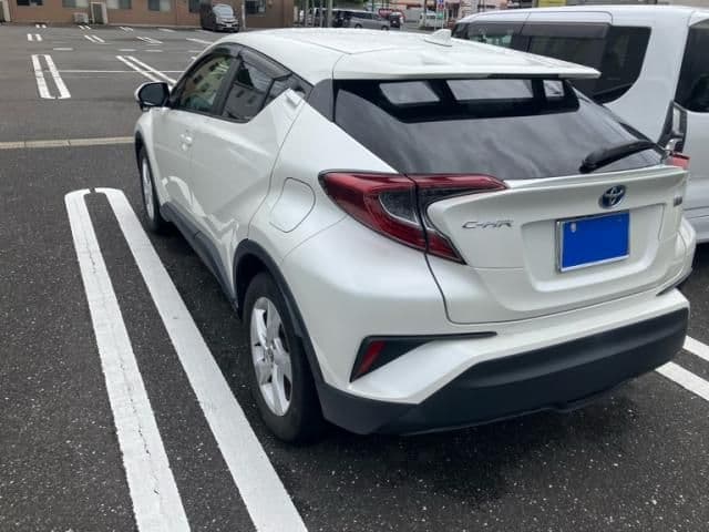 Car thumbnail 4