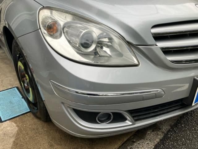 Car thumbnail 3