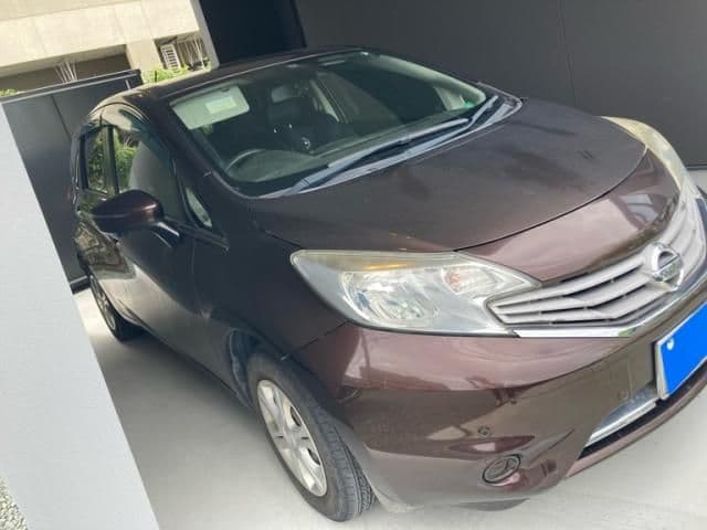 NISSAN