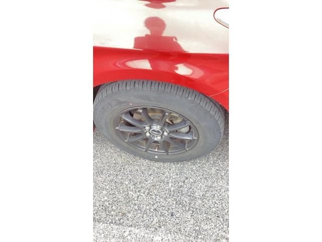Car thumbnail 3