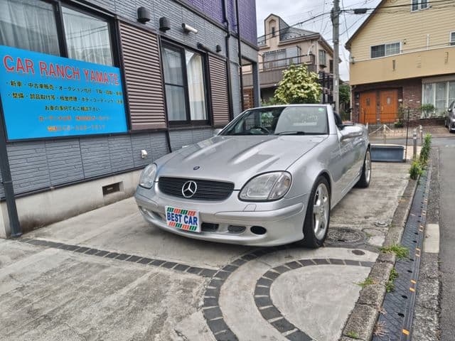 MERCEDES BENZ