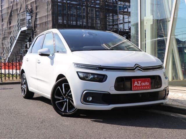 Car image 1