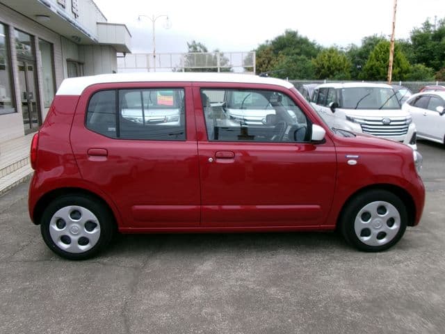 Car thumbnail 4