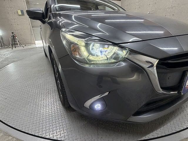 Car thumbnail 4