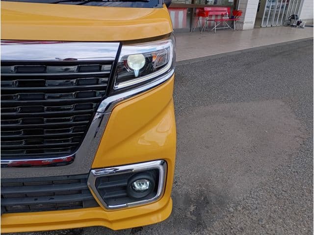 Car thumbnail 4