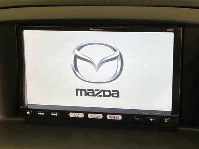 Car thumbnail 3