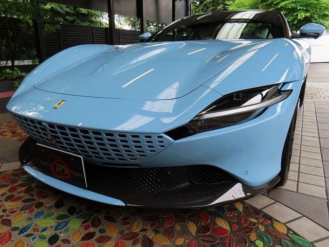Car image 1