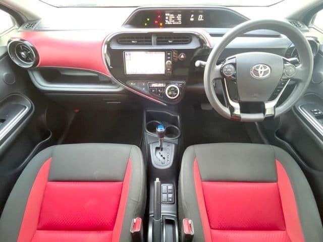 Car thumbnail 2
