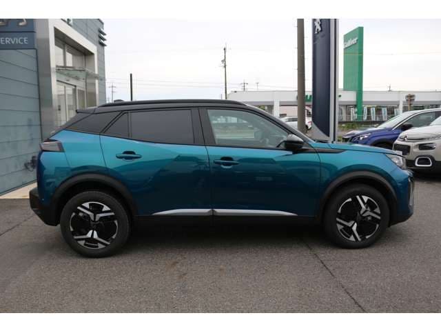 Car thumbnail 3