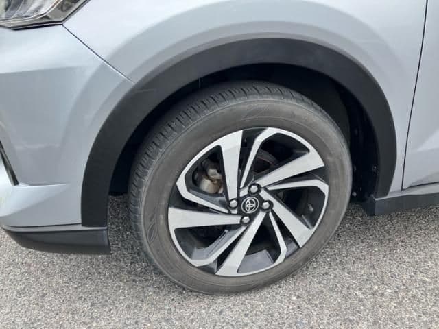 Car thumbnail 3