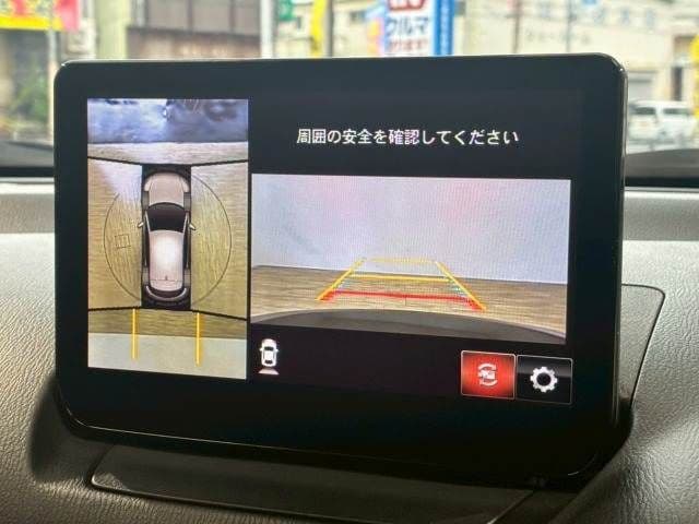 Car thumbnail 4