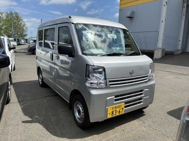 NISSAN