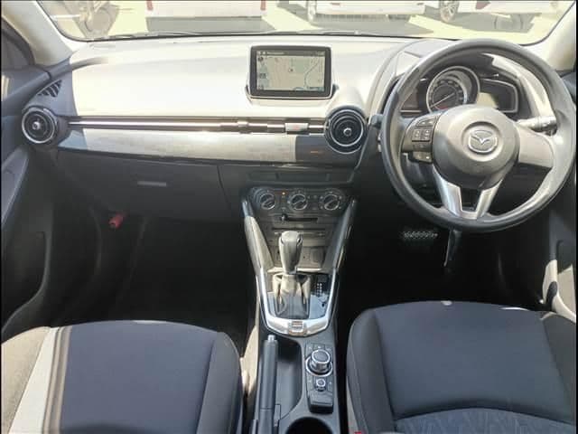 Car thumbnail 3