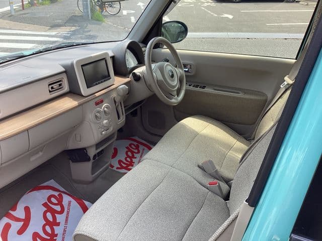 Car thumbnail 2