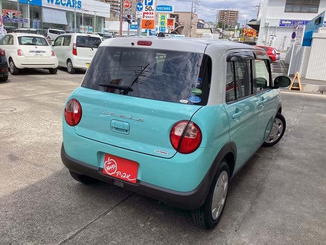 Car thumbnail 3